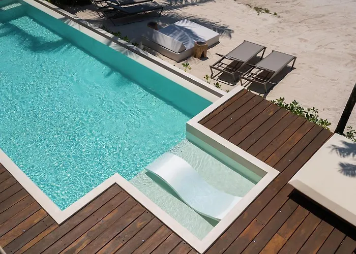 Tulumar Beachfront Luxury Villa- Full Service