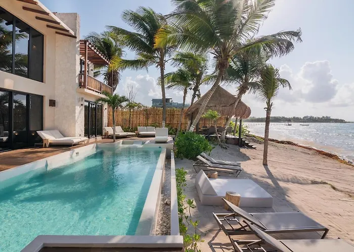 Tulumar Beachfront Luxury Villa- Full Service