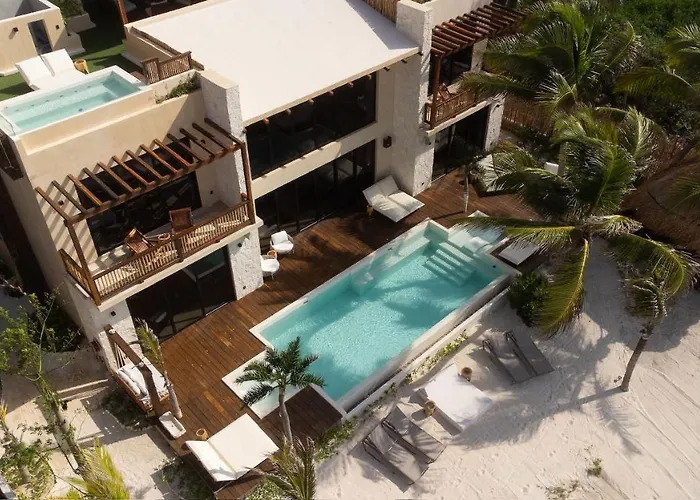 Tulumar Beachfront Luxury Villa- Full Service *