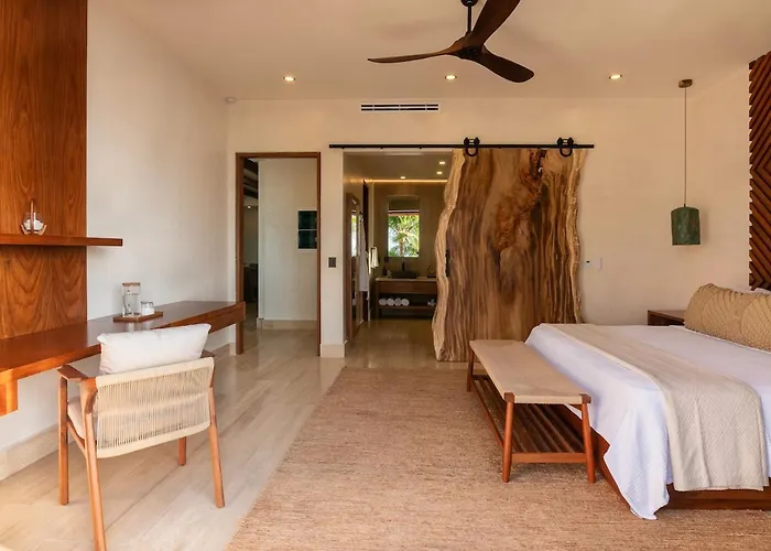 Tulumar Beachfront Luxury Villa- Full Service *