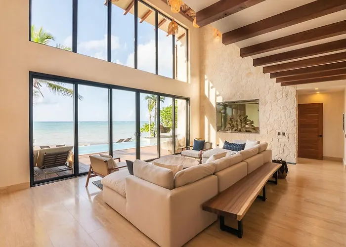 Villa Tulumar Beachfront Luxury Villa- Full Service