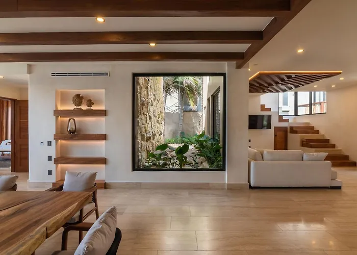 Tulumar Beachfront Luxury Villa- Full Service Villa *